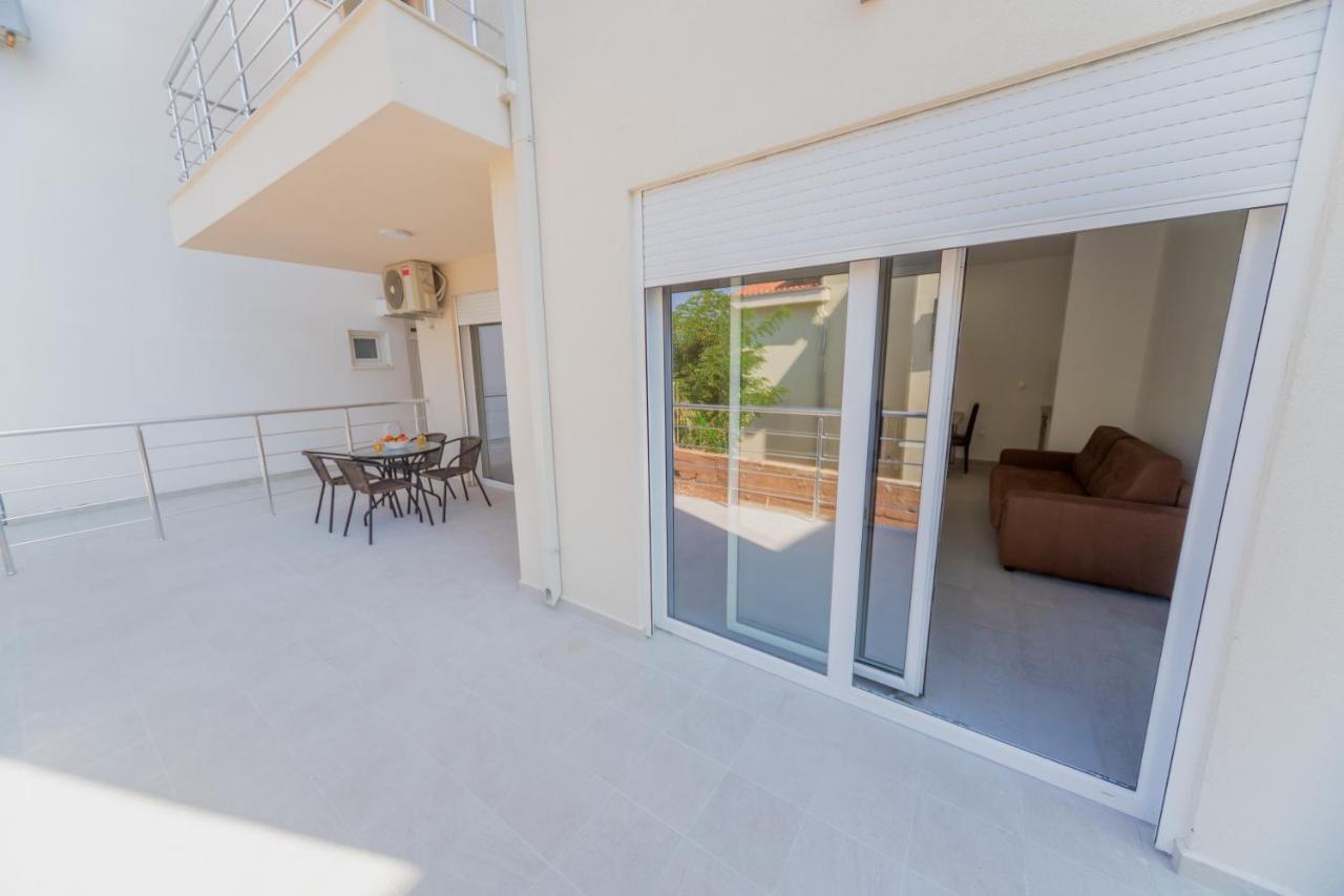 Grejm Lux Family Apartments Petrovazzo Esterno foto